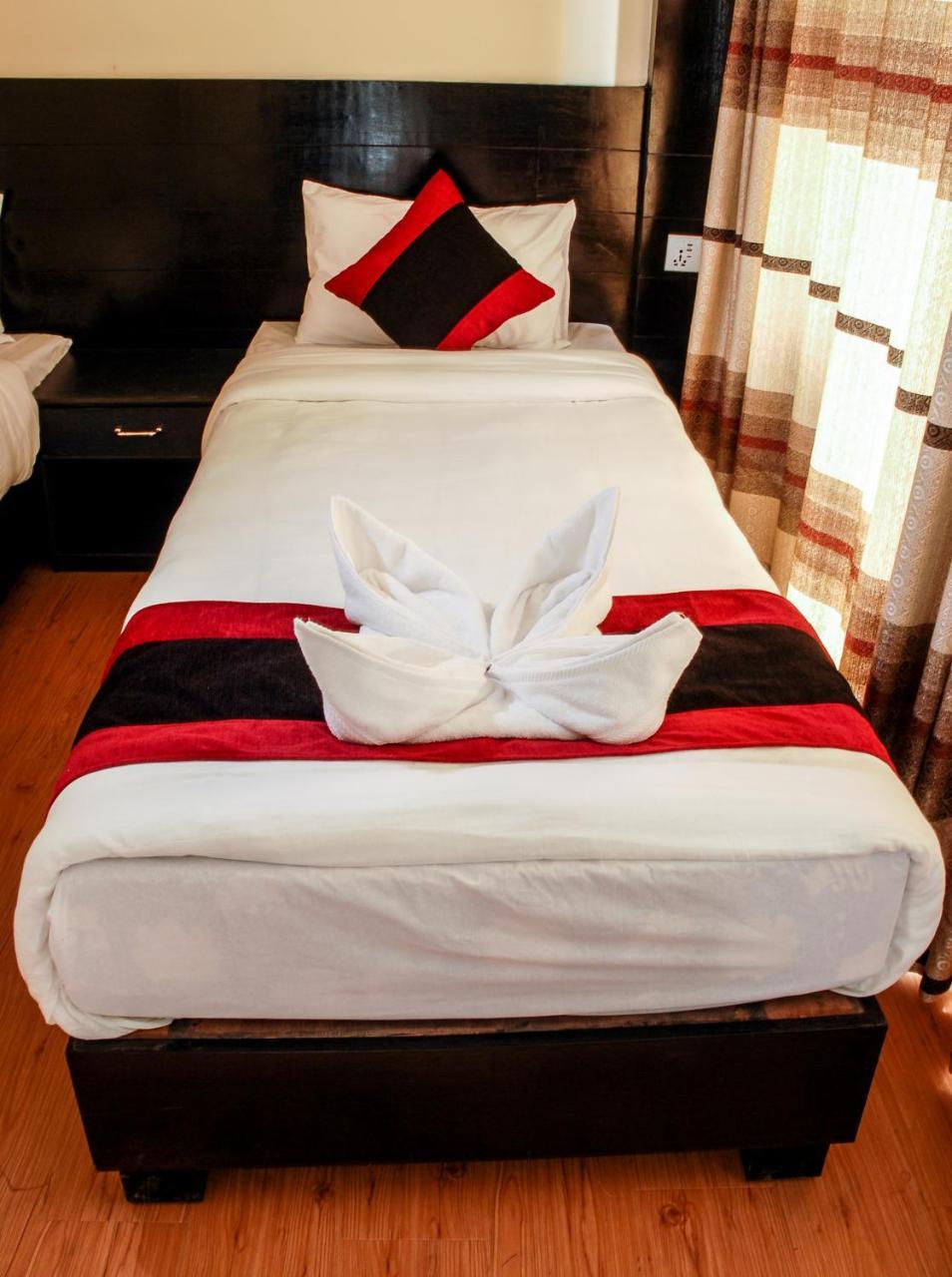 Kathmandu Regency Hotel Экстерьер фото