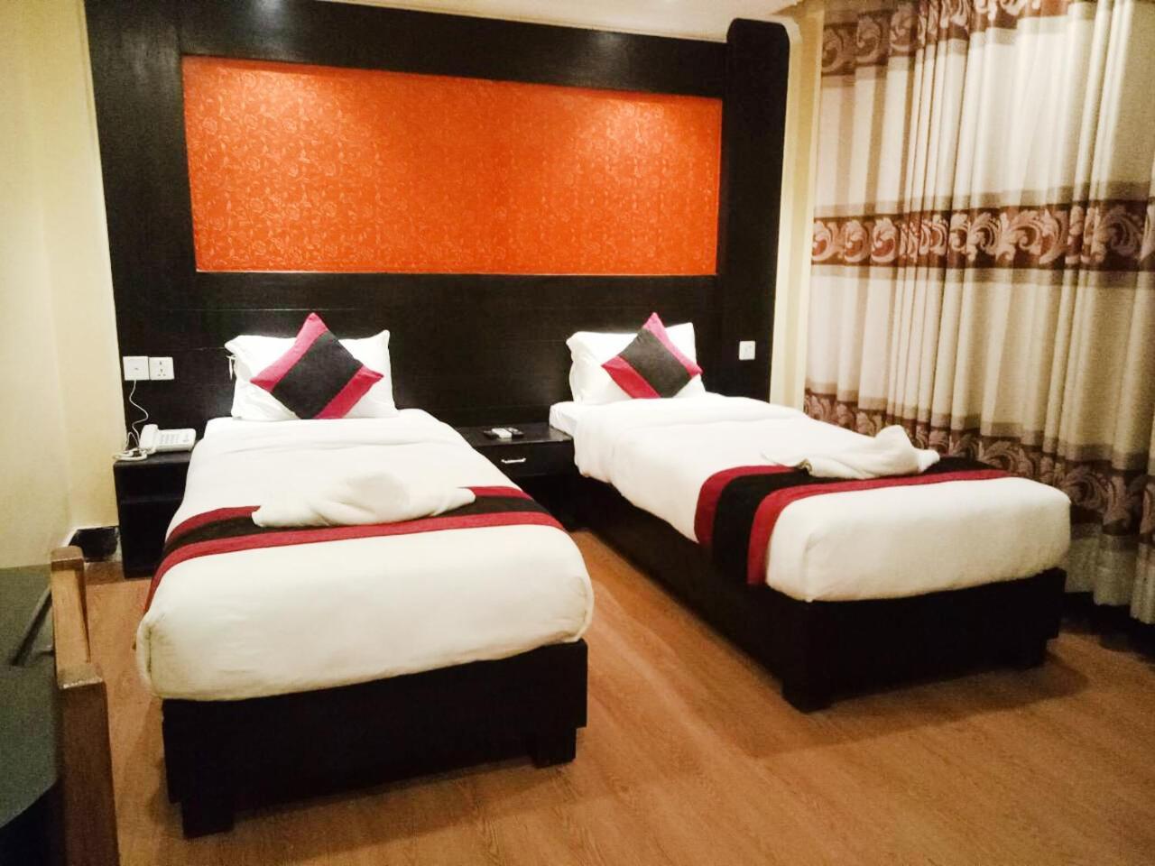 Kathmandu Regency Hotel Экстерьер фото