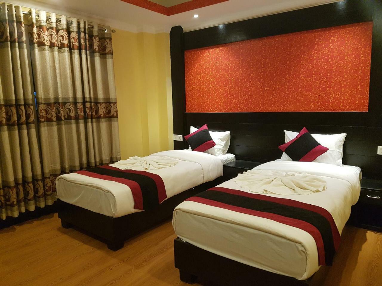 Kathmandu Regency Hotel Экстерьер фото