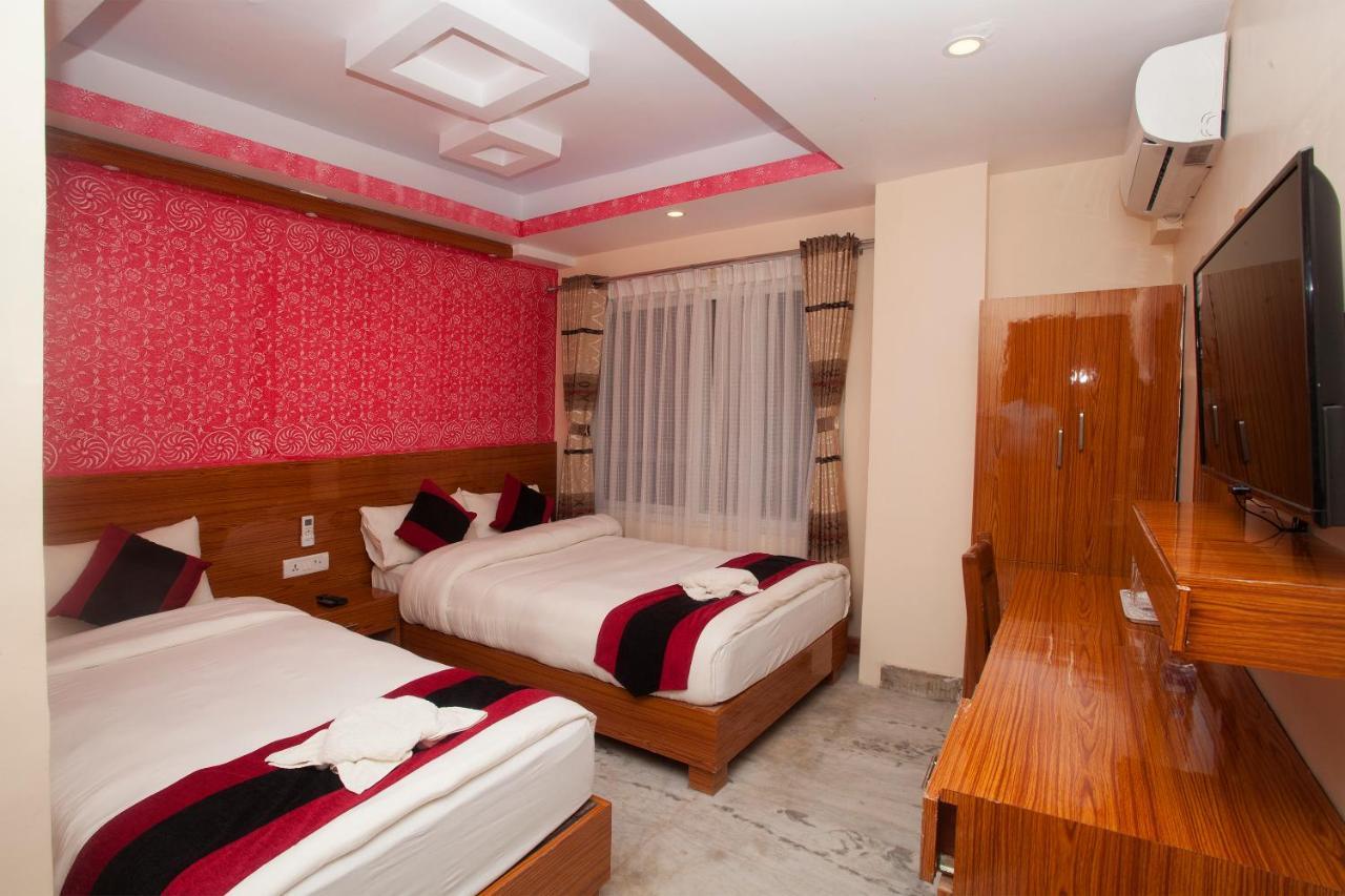 Kathmandu Regency Hotel Экстерьер фото