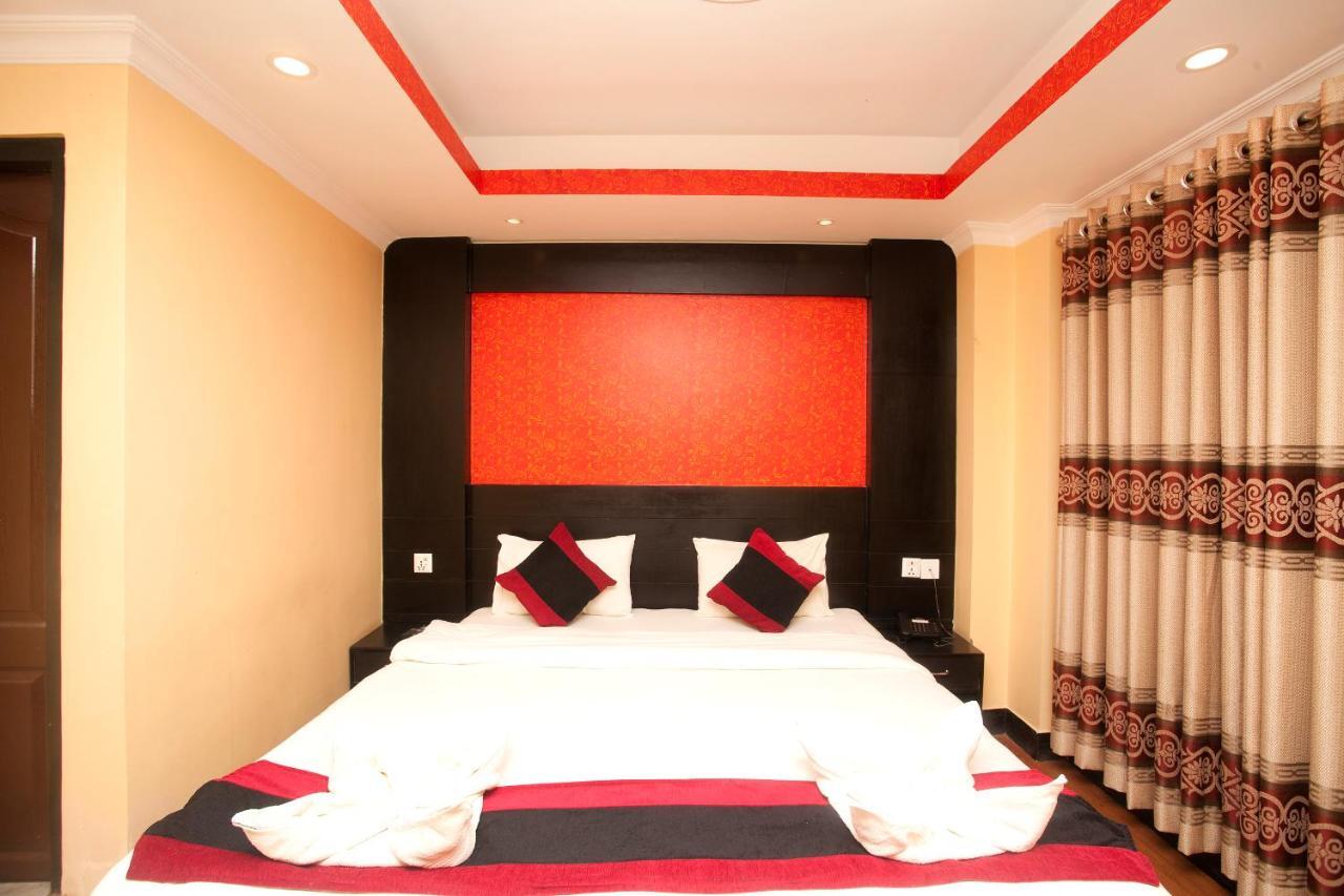 Kathmandu Regency Hotel Экстерьер фото